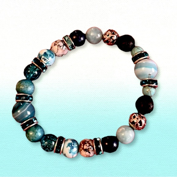 Beaded Stretch Bracelet - Picture 1 of 3